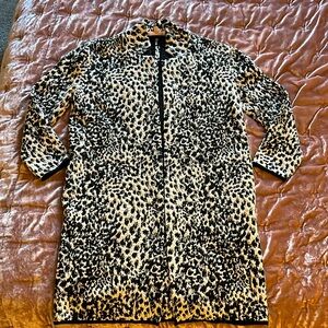 Philosophy knee-length fitted light, textured jacket, S